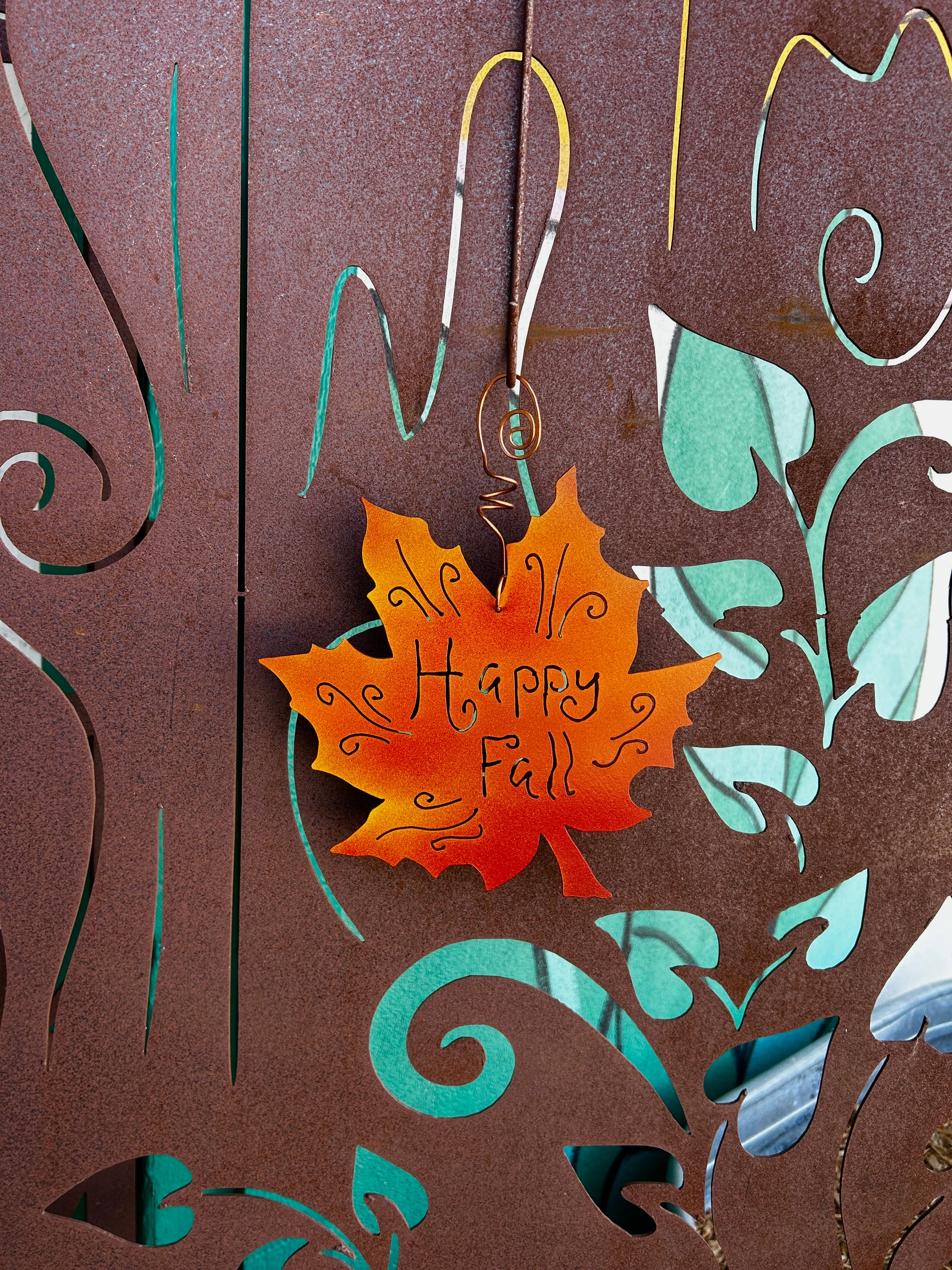 Happy Fall Leaf