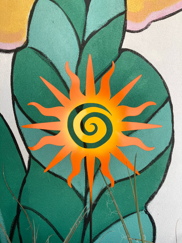 Swirly Sun Pole - Garden Deva