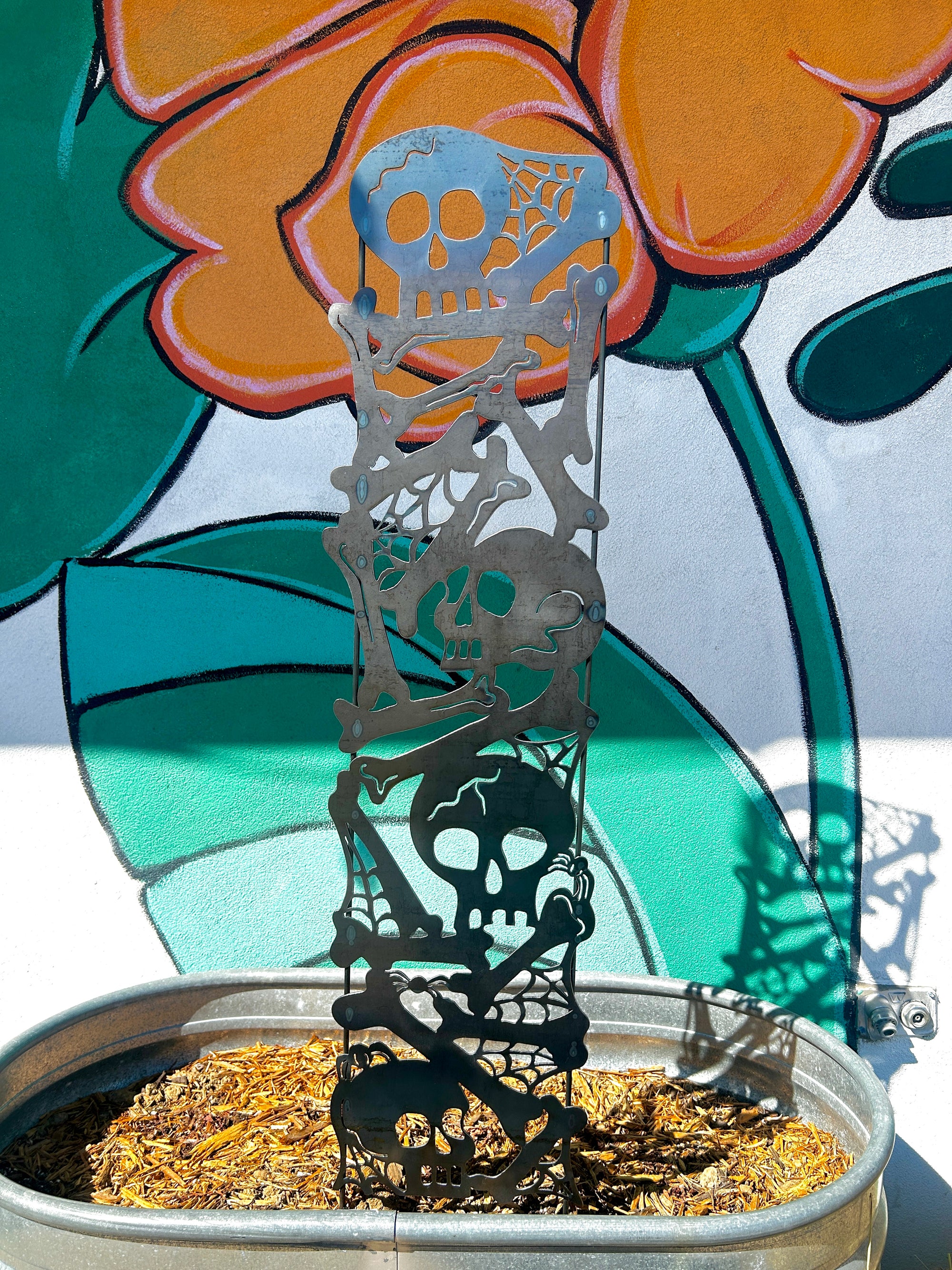 Skull and Bones Trellis