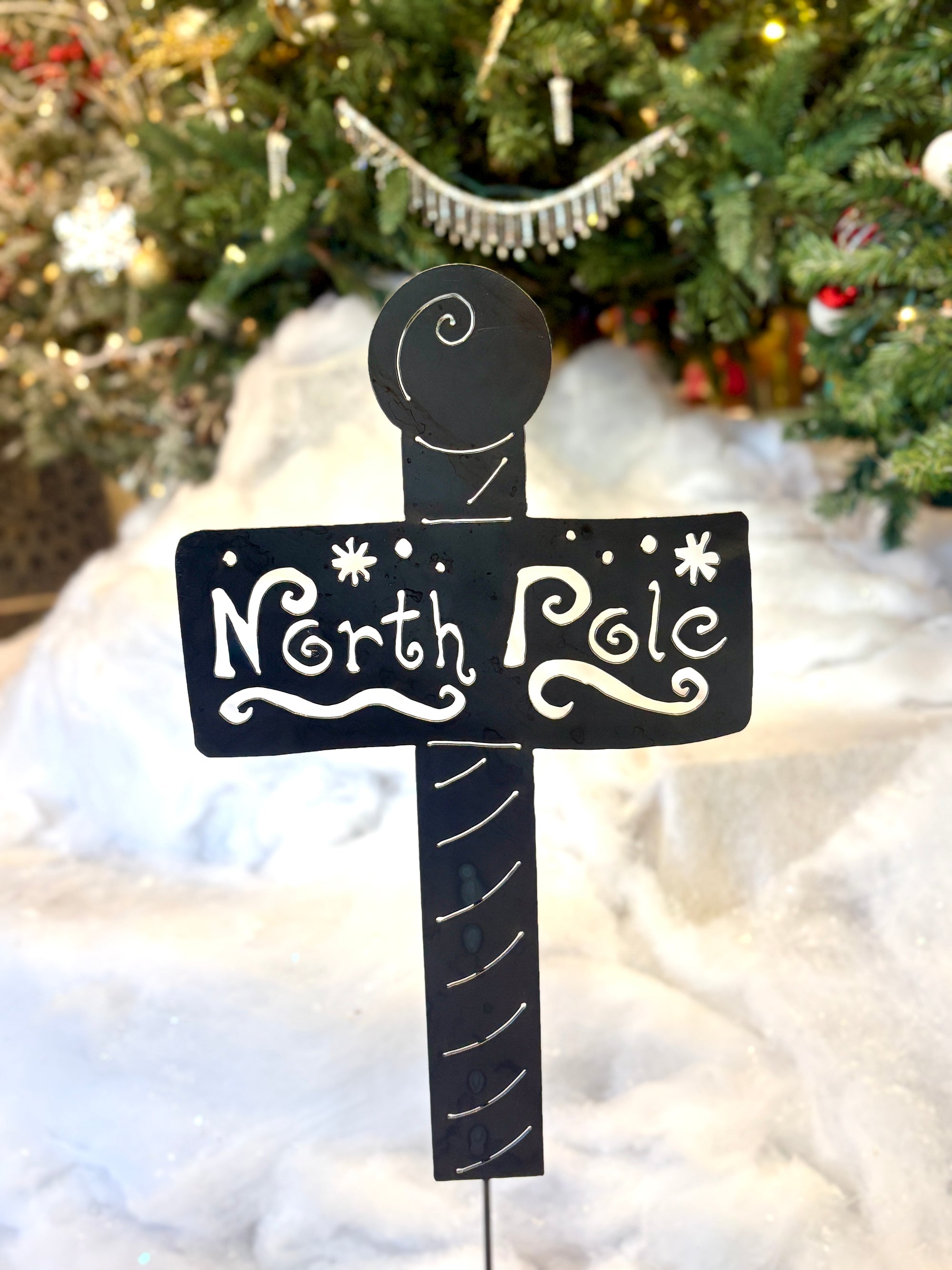 North Pole Garden Sign