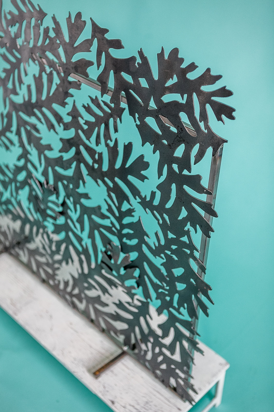 Oak Leaf Fireplace Screen