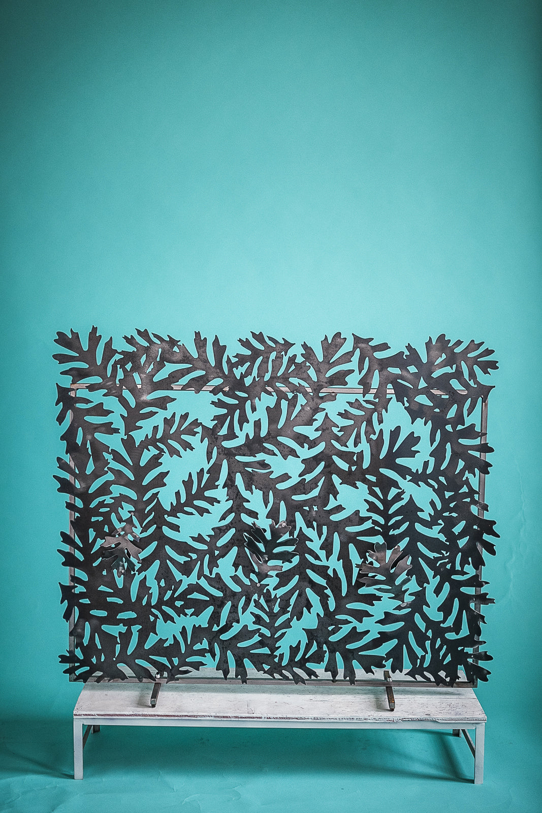 Oak Leaf Fireplace Screen