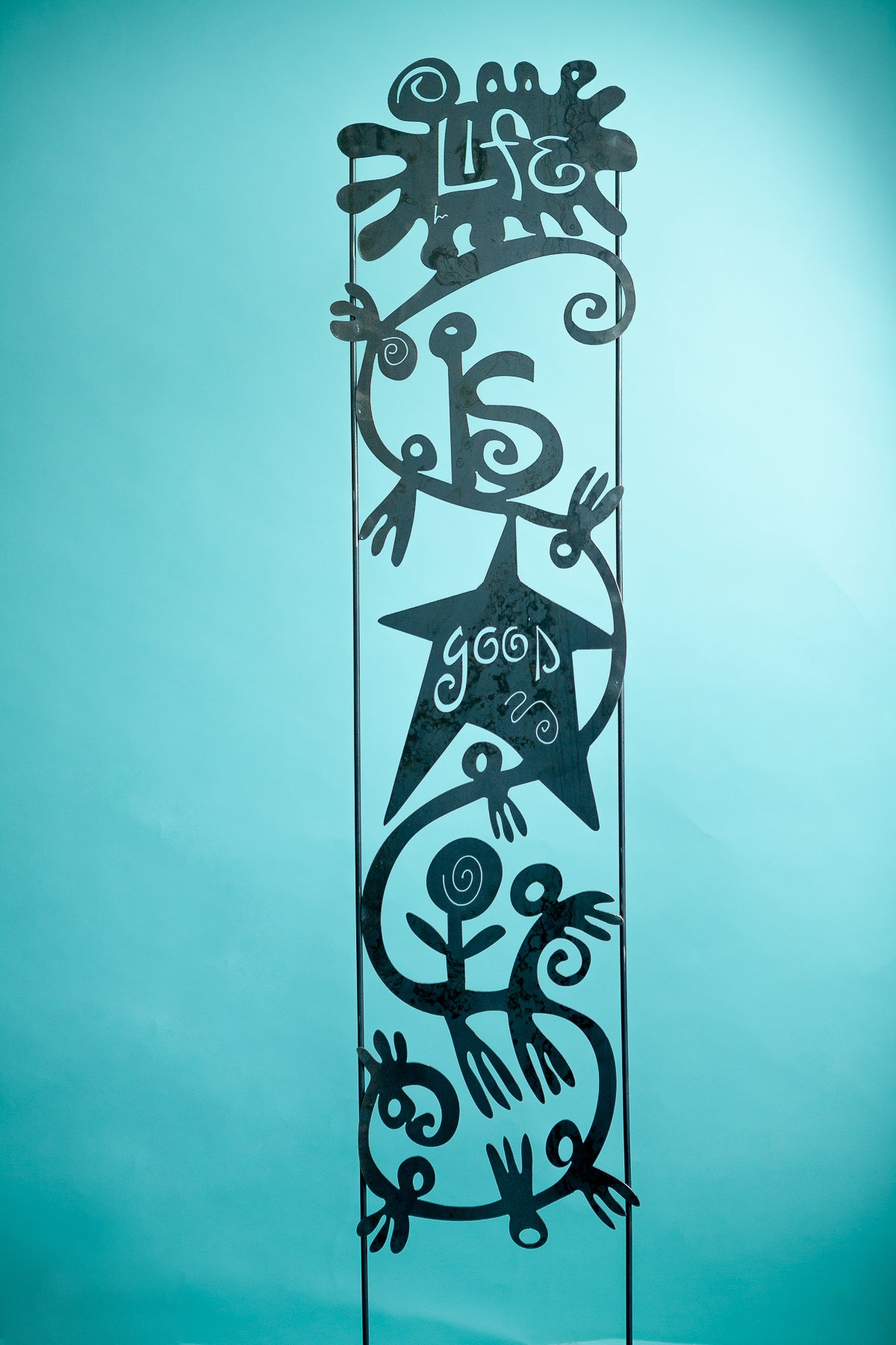 Life is Good Trellis